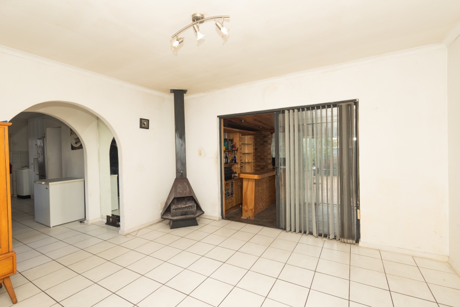 3 Bedroom Property for Sale in Bernadino Heights Western Cape
